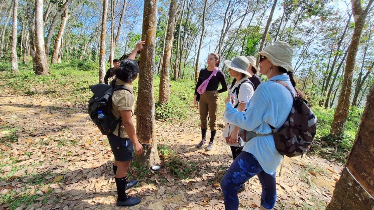 בוקיט לוואנג Batu Kapal Guest House & Jungle Trekking מראה חיצוני תמונה