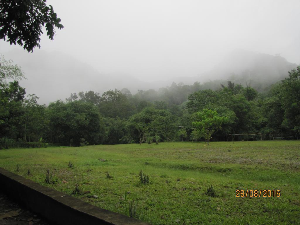 בוקיט לוואנג Batu Kapal Guest House & Jungle Trekking מראה חיצוני תמונה